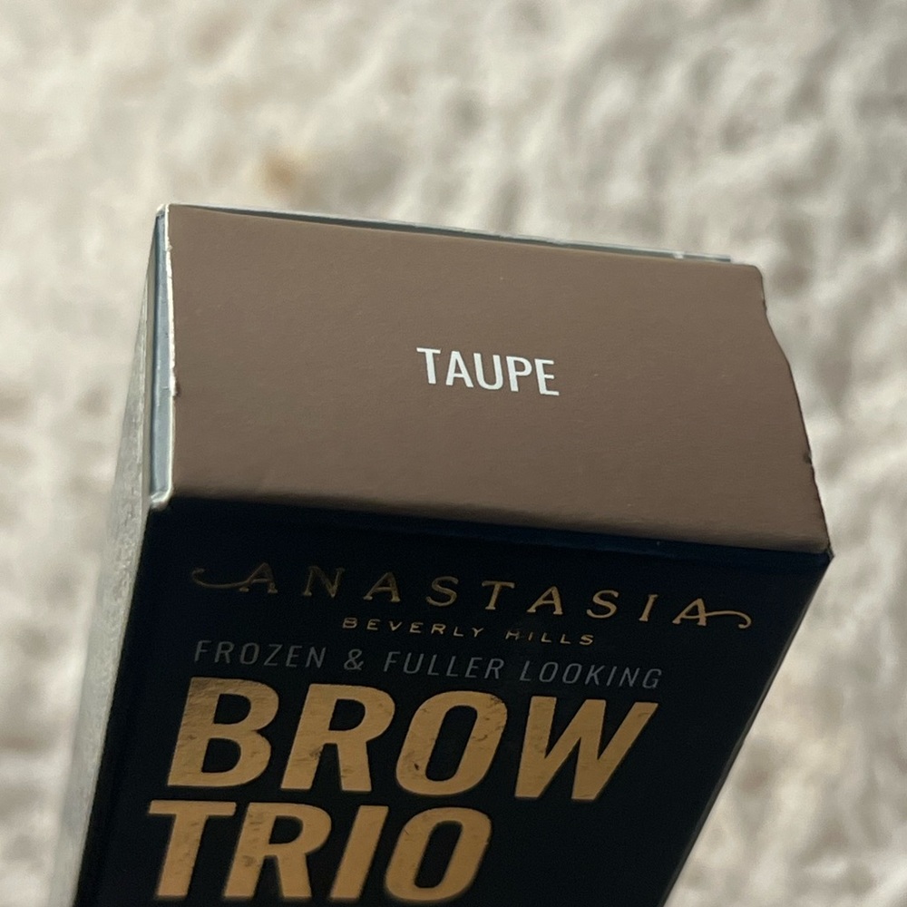 🤍New Anastasia Beverly Hills Brow Trio In Taupe🤍 - Picture 6 of 7